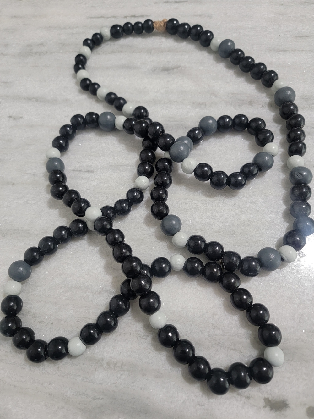 2 Beaded Necklaces - Picture 9 of 10